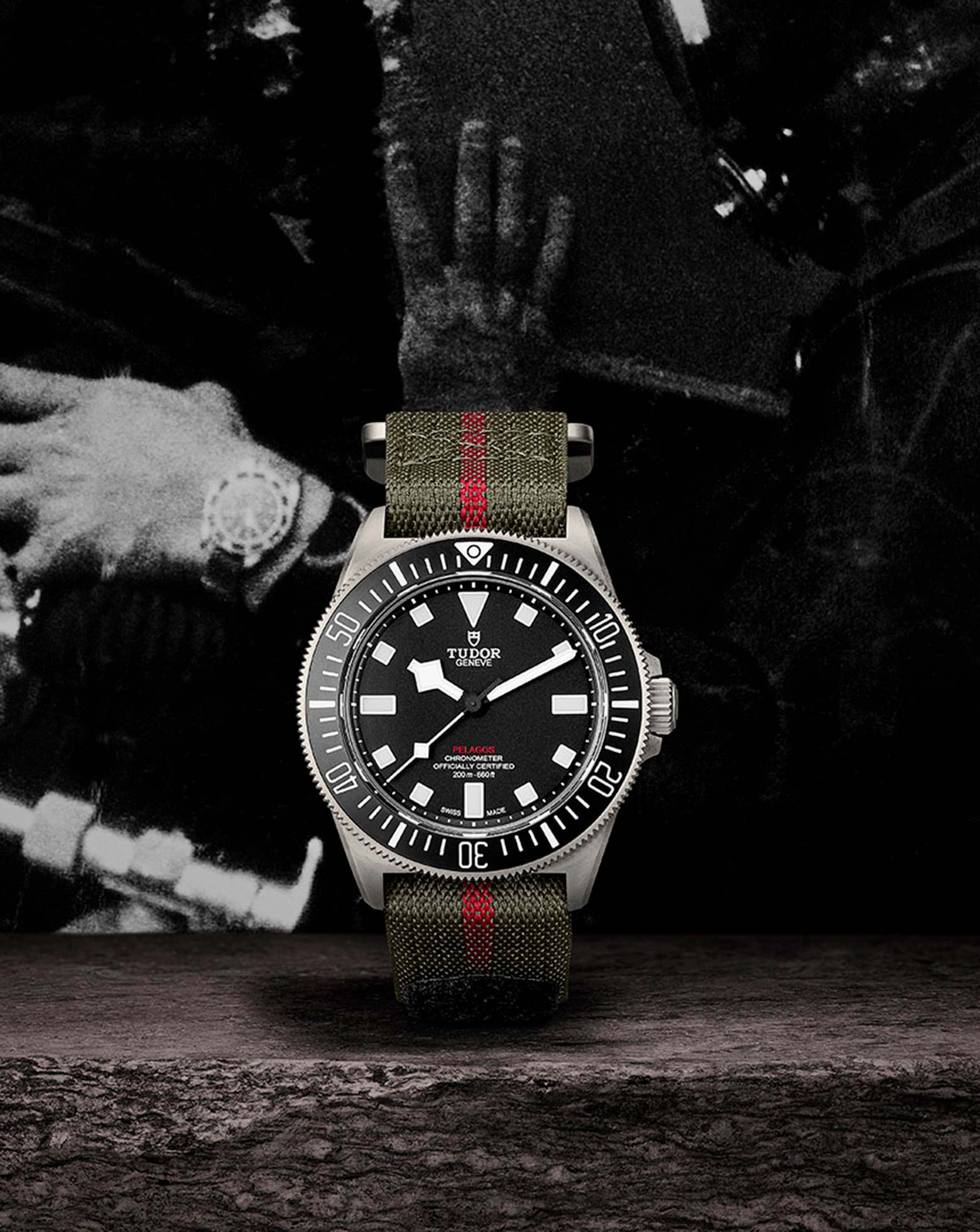 TUDOR Pelagos FXD, Fabric strap with complimentary black rubber strap