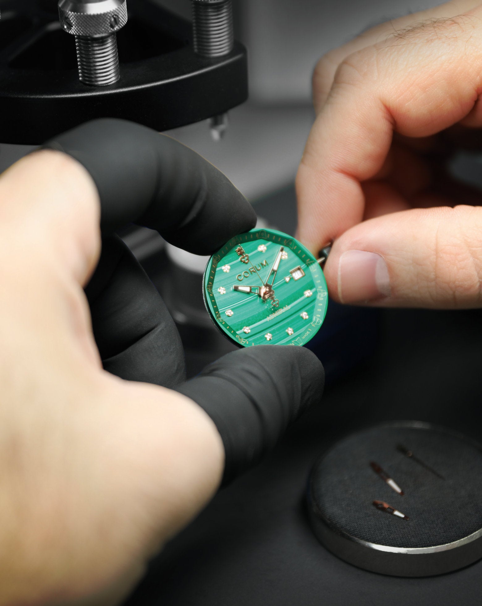 Corum Admiral 38 Automatic, Green Malachite Dial With 10 Diamonds, 18K Rose Gold Case, 72 Round Diamonds On Bezel, White Rubber Strap 18K Rose Gold Triple Folding Clasp