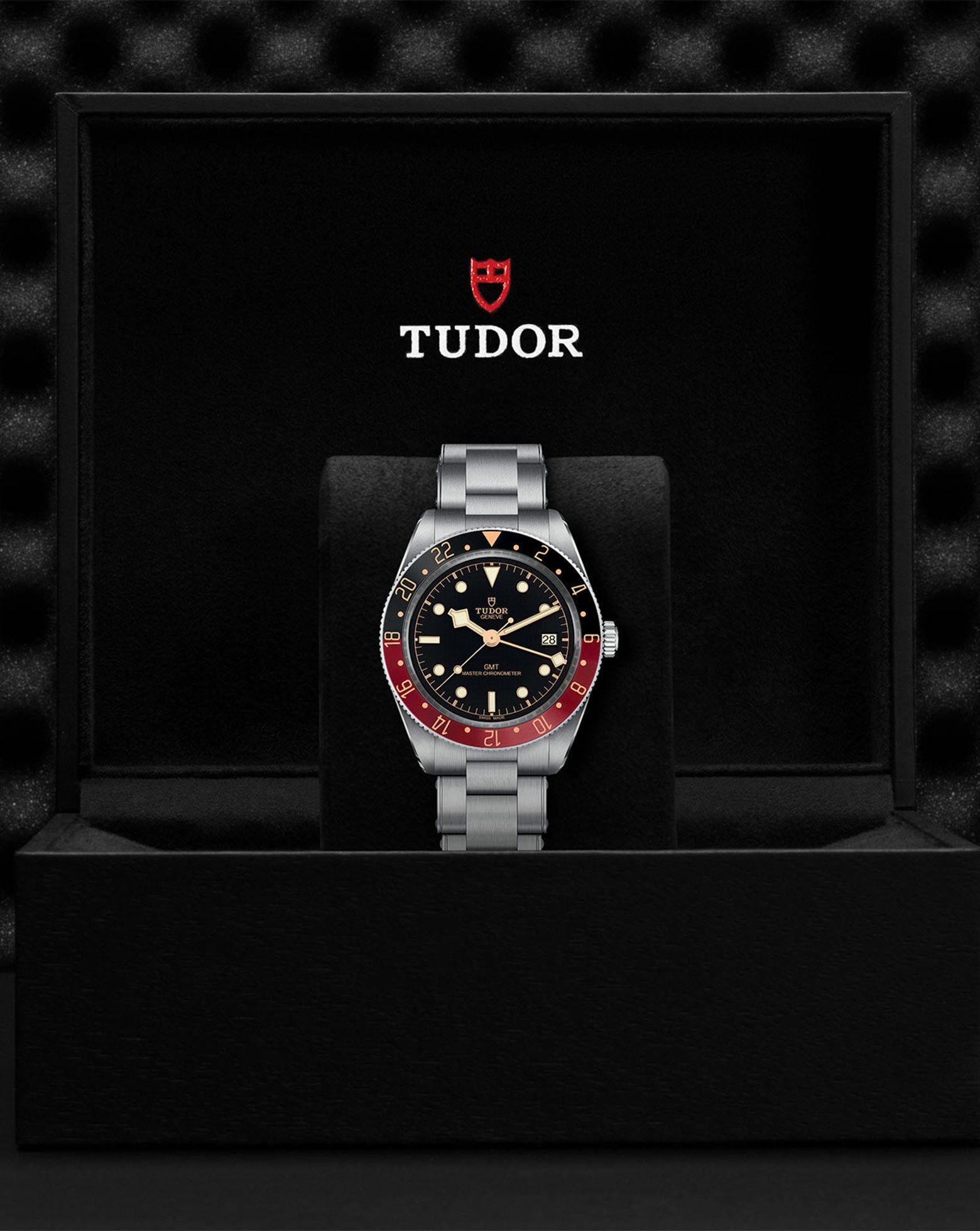 TUDOR Black Bay 58 GMT 39mm, Steel Case, Black and Burgundy Bezel, Black Dial